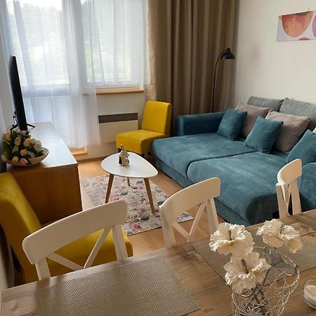 Apartment Dony Доновали Екстер'єр фото